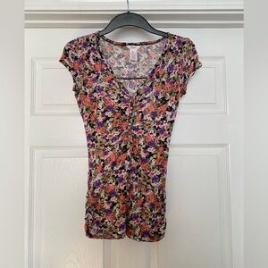 Women’s summer t shirt